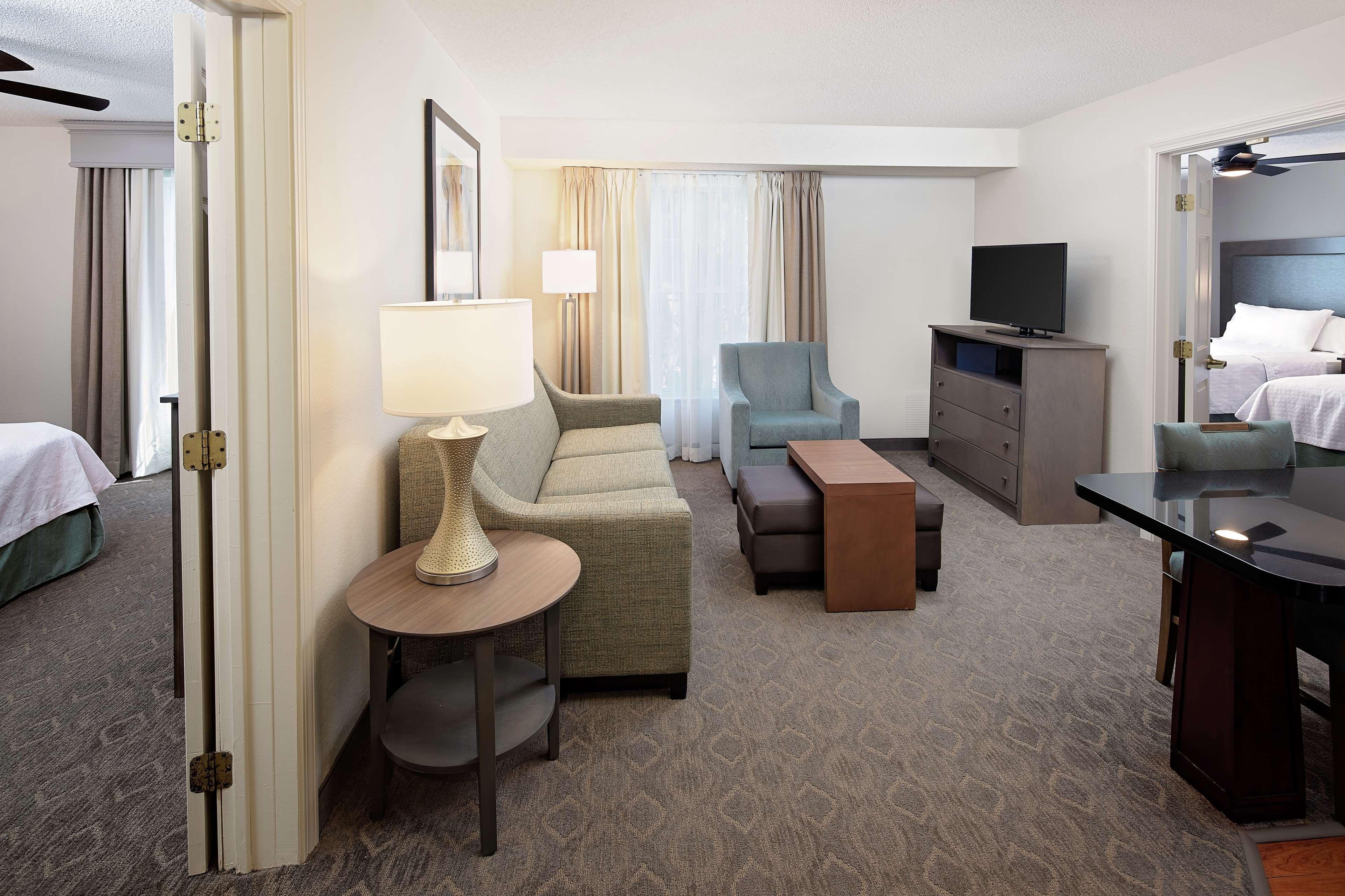 Homewood Suites By Hilton Hartford-Farmington Exterior photo