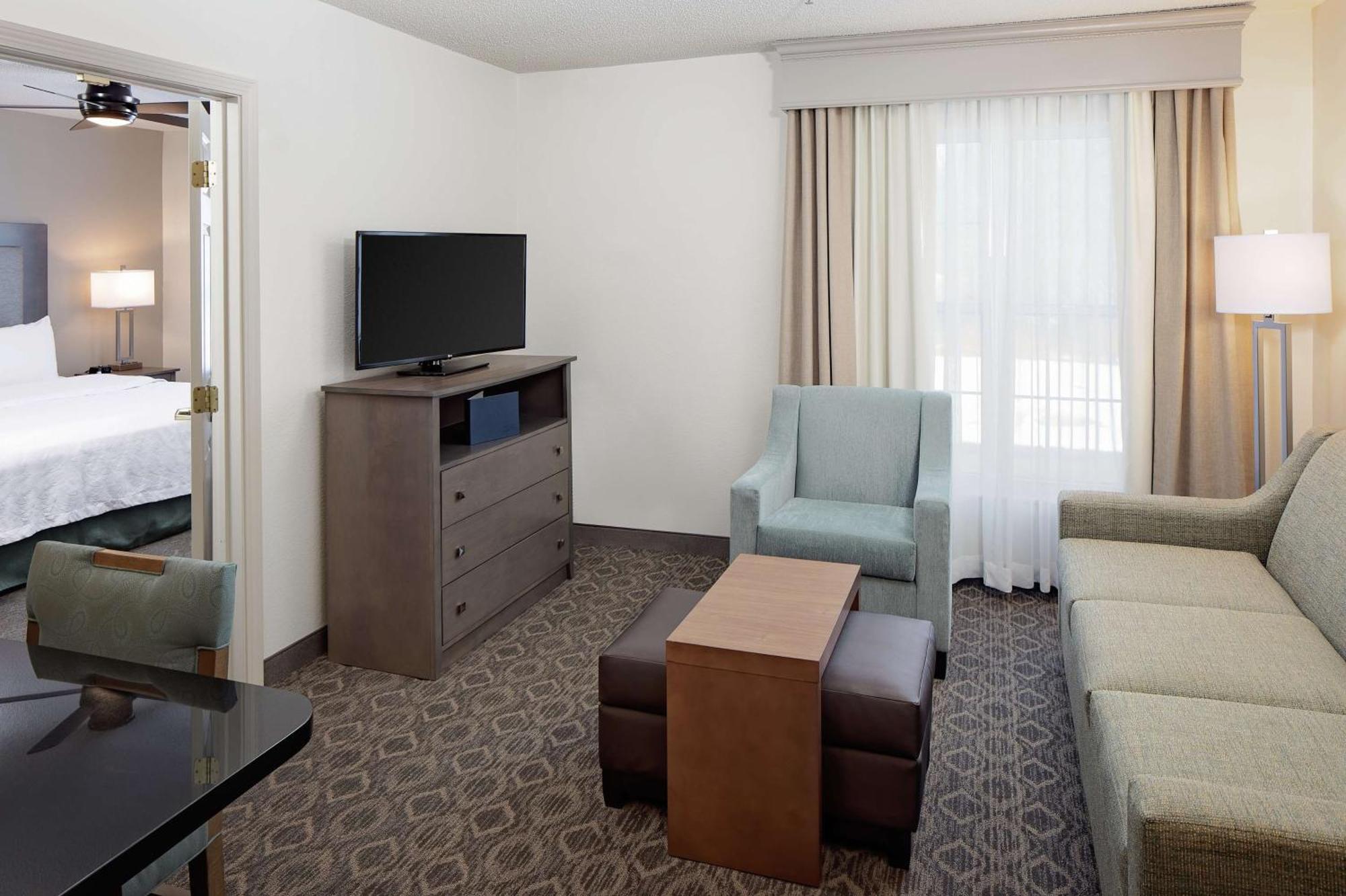 Homewood Suites By Hilton Hartford-Farmington Exterior photo